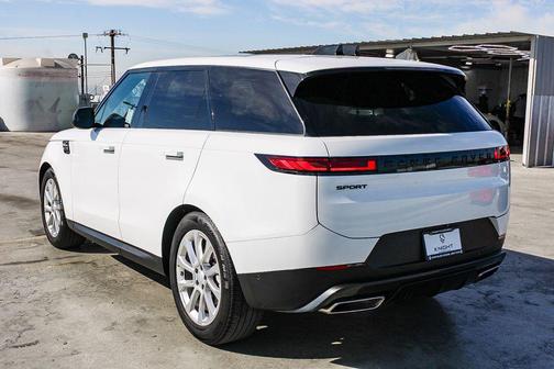 Fuji White 2025 Land Rover Range Rover Sport SE