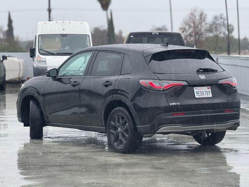2023 Honda HR-V AWD Sport