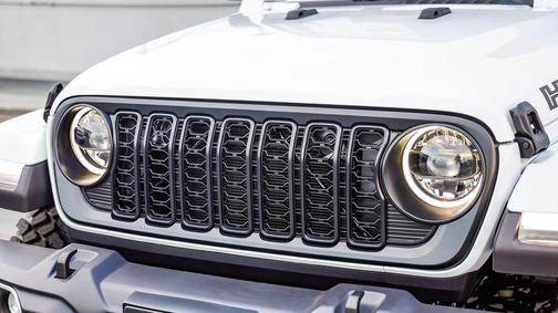 2025 Jeep Gladiator High Tide