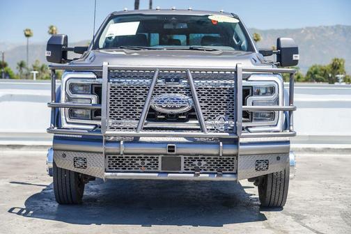 2023 Ford F-450 Limited
