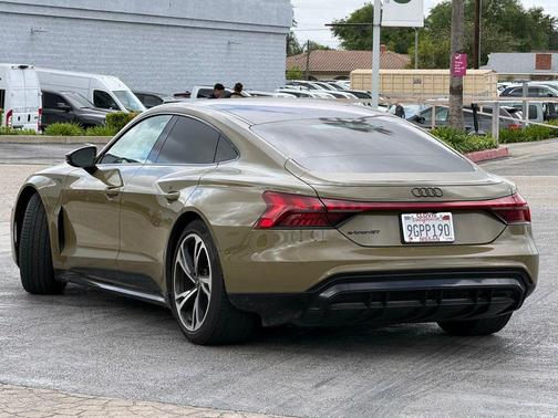 Tactical Green Metallic 2023 Audi e-tron GT Premium Plus quattro