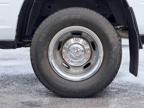 2024 RAM 3500 Tradesman Crew Cab 4x4 8' Box