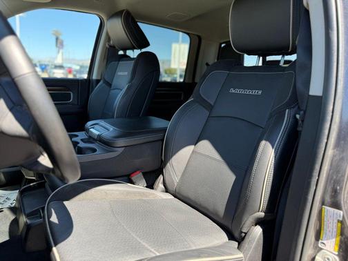2024 RAM 2500 Laramie Crew Cab 4x4 6'4' Box
