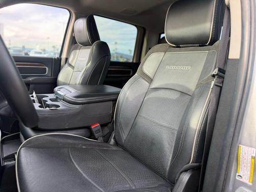 2024 RAM 2500 Laramie Crew Cab 4x4 6'4' Box