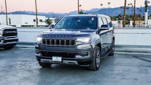 2024 Jeep Wagoneer L Series II 4x2