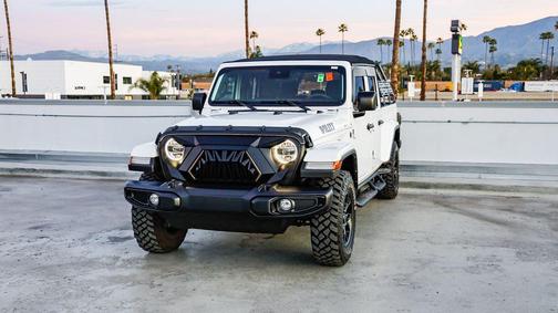 2024 Jeep Gladiator Willys