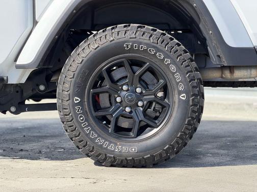 2024 Jeep Gladiator Willys