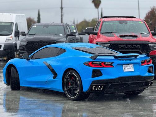 2022 Chevrolet Corvette Stingray w/2LT