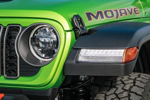 2025 Jeep Gladiator Mojave 4x4