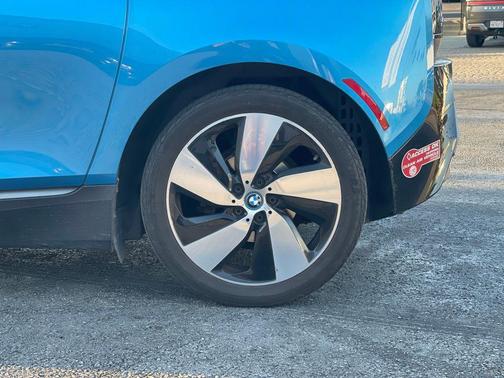 2017 BMW i3 94 Ah w/Range Extender
