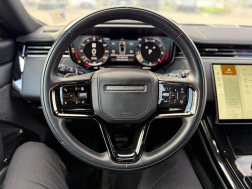 2024 Land Rover Range Rover Sport SE