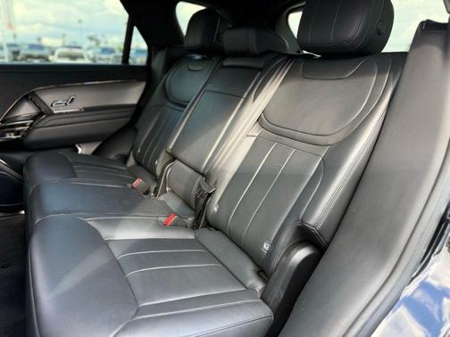 2024 Land Rover Range Rover Sport SE