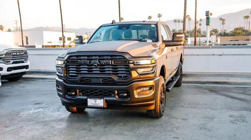 Ceramic Gray Clearcoat 2026 RAM 2500 Tradesman Crew Cab 4x4 6'4' Box