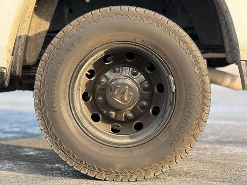 2022 RAM 3500 Laramie Crew Cab 4x4 8' Box