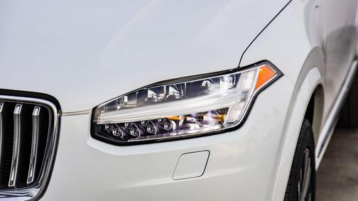 2021 Volvo XC90 Recharge Plug-In Hybrid T8 Inscription Expression 7 Passenger