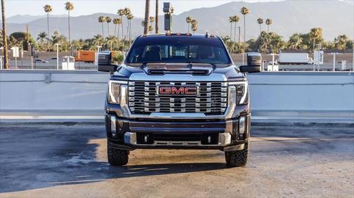 2024 GMC Sierra 2500 Denali