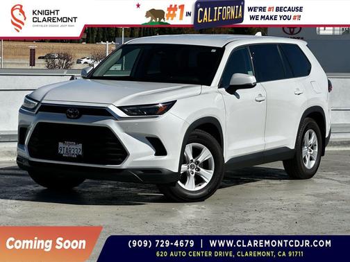 2025 Toyota Highlander LE