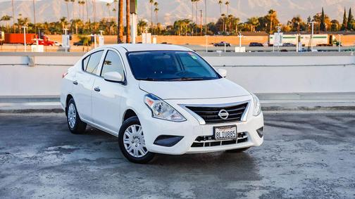 2019 Nissan Versa 1.6 S