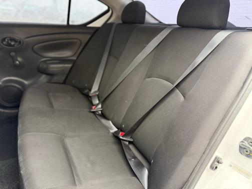 2019 Nissan Versa 1.6 S