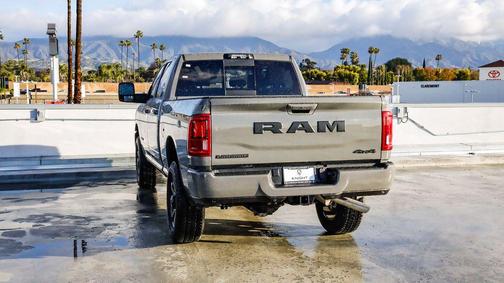 2026 RAM 2500 Laramie Crew Cab 4x4 6'4' Box