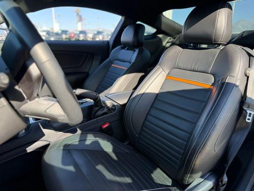 2022 Ford Mustang Mach 1 Fastback