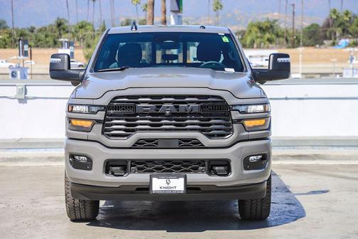 2026 RAM 3500 Big Horn Crew Cab 4x4 8' Box