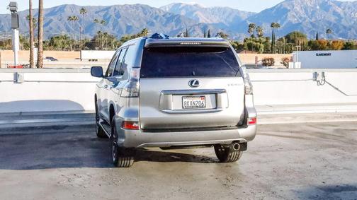 2023 Lexus GX 460 Premium