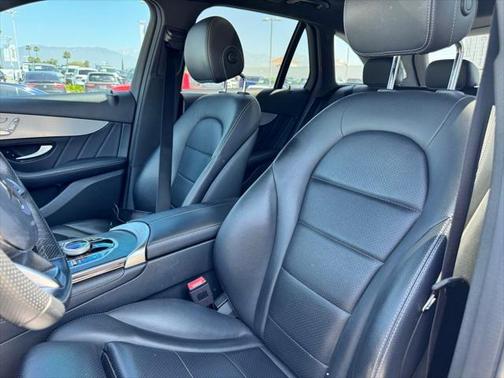 2019 Mercedes-Benz GLC 300 Base