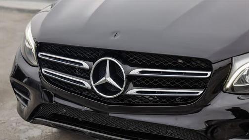 2019 Mercedes-Benz GLC 300 Base