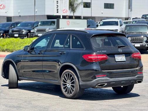 2019 Mercedes-Benz GLC 300 Base