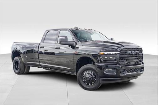 2025 RAM 3500 Laramie Crew Cab 4x4 8' Box
