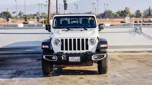 2023 Jeep Gladiator Sport S