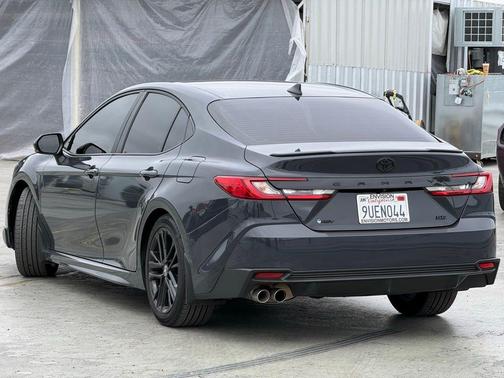 Underground 2025 Toyota Camry SE