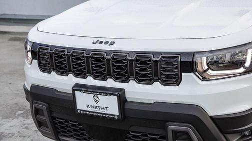 Bright White Clearcoat 2026 Jeep Cherokee Laredo 4x4