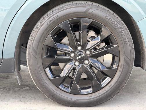 Astra Blue 2023 Kia Carnival SX Prestige