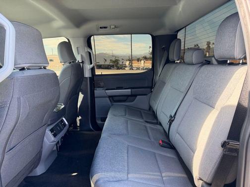 2024 Ford F-150 Lightning XLT