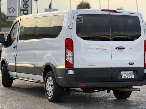 2023 Ford Transit-350 XLT