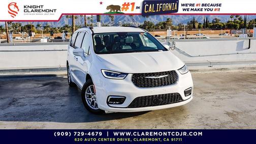 2022 Chrysler Pacifica Touring L