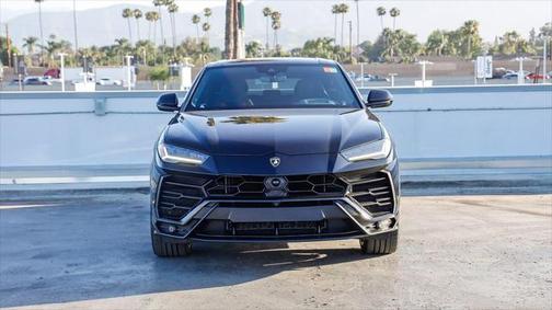 2021 Lamborghini Urus Base