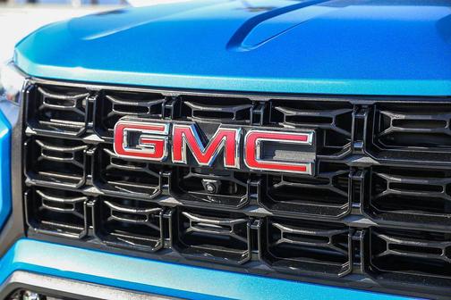 2023 GMC Canyon Elevation