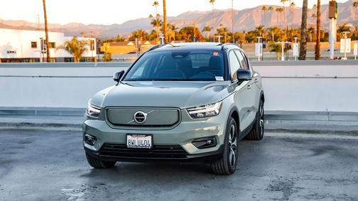 2021 Volvo XC40 Recharge Pure Electric P8