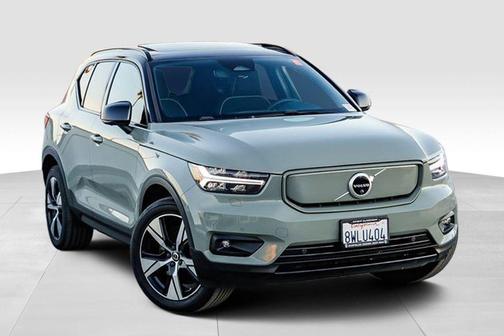 2021 Volvo XC40 Recharge Pure Electric P8