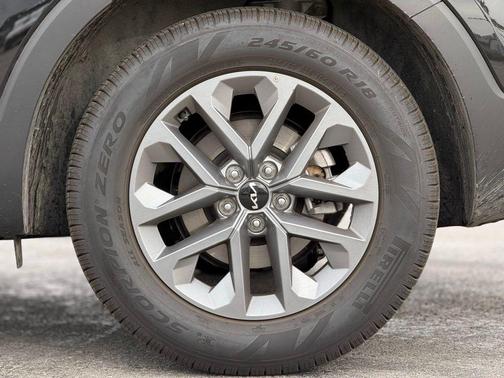 2025 Kia Telluride LX