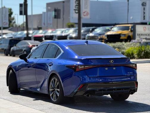 2022 Lexus IS 350 Base