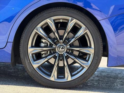 2022 Lexus IS 350 Base