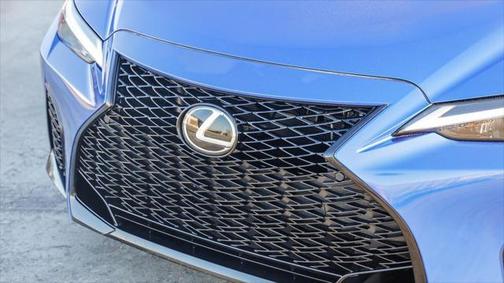 2022 Lexus IS 350 Base