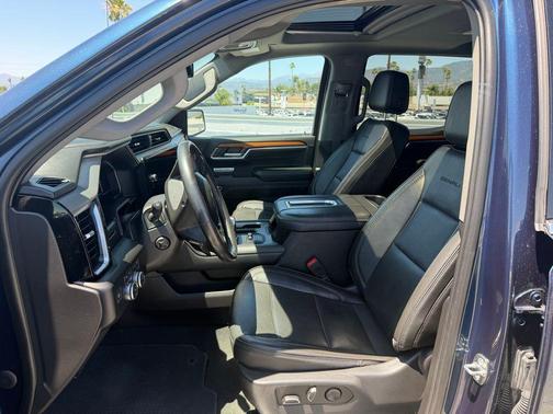 Pacific Blue Metallic 2022 GMC Sierra 1500 Denali