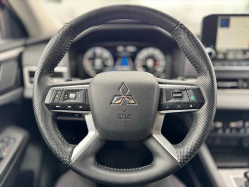 2023 Mitsubishi Outlander PHEV SE S-AWC