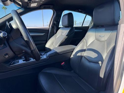 2023 Cadillac CT5 Premium Luxury