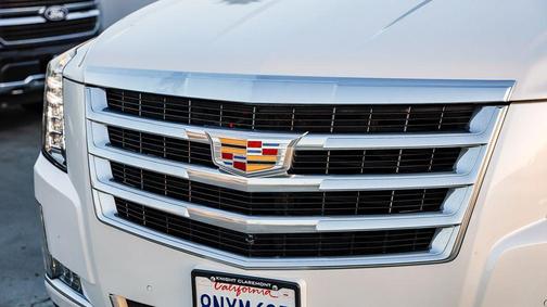 2020 Cadillac Escalade ESV Luxury